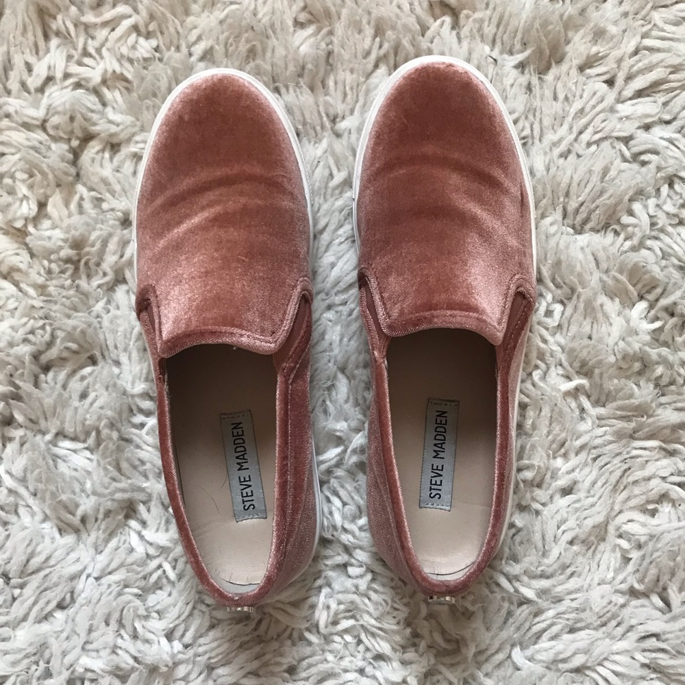 Steve Madden Sneakers